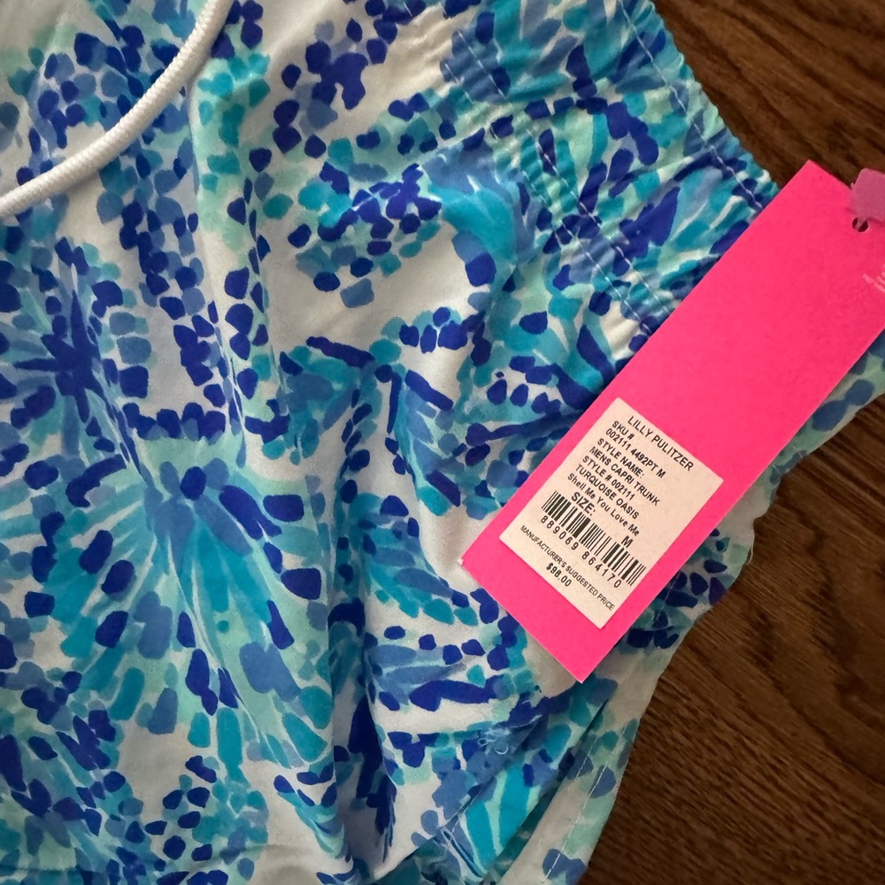 Men’s brand new Lilly Pulitzer Medium swimsuit